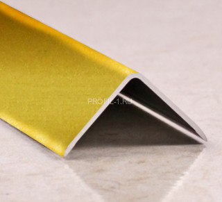 Угол защитный 10х10 мм алюминий PV60-04 золото матовое 2,7 м Угол защитный 10х10 мм алюминий PV60-04 золото матовое 2,7 м
